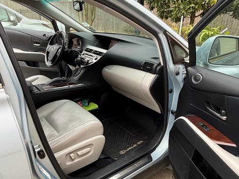 Used 2012 Lexus RX 450h FWD image 15