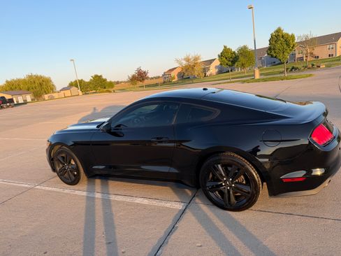 Used 2016 Ford Mustang Premium w/ Ecoboost Performance Package RWD image 5