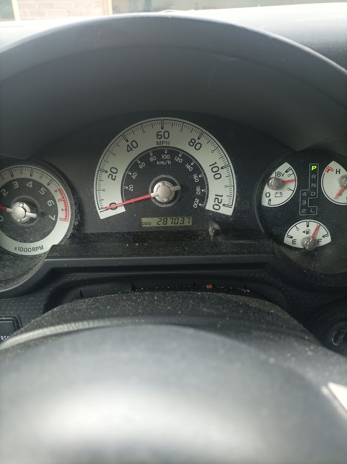 Used 2010 Toyota FJ Cruiser 4WD image 8