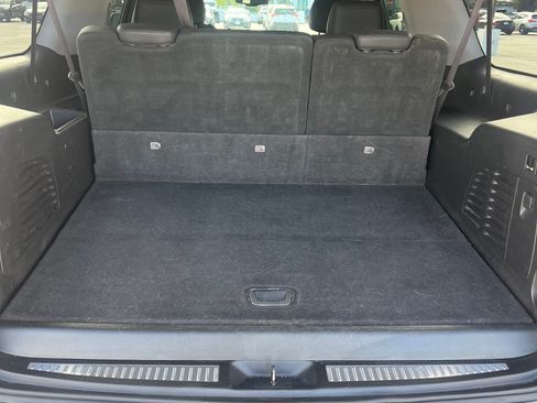 Used 2016 Cadillac Escalade ESV Luxury image 22