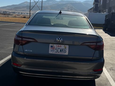 Used 2020 Volkswagen Jetta S w/ Driver Assistance Package image 9