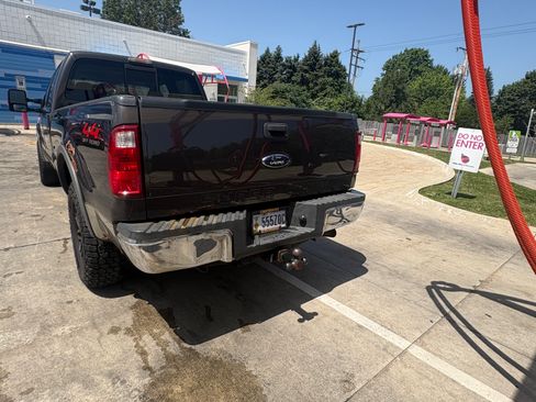 Used 2009 Ford F250 XLT AWD/4WD image 8