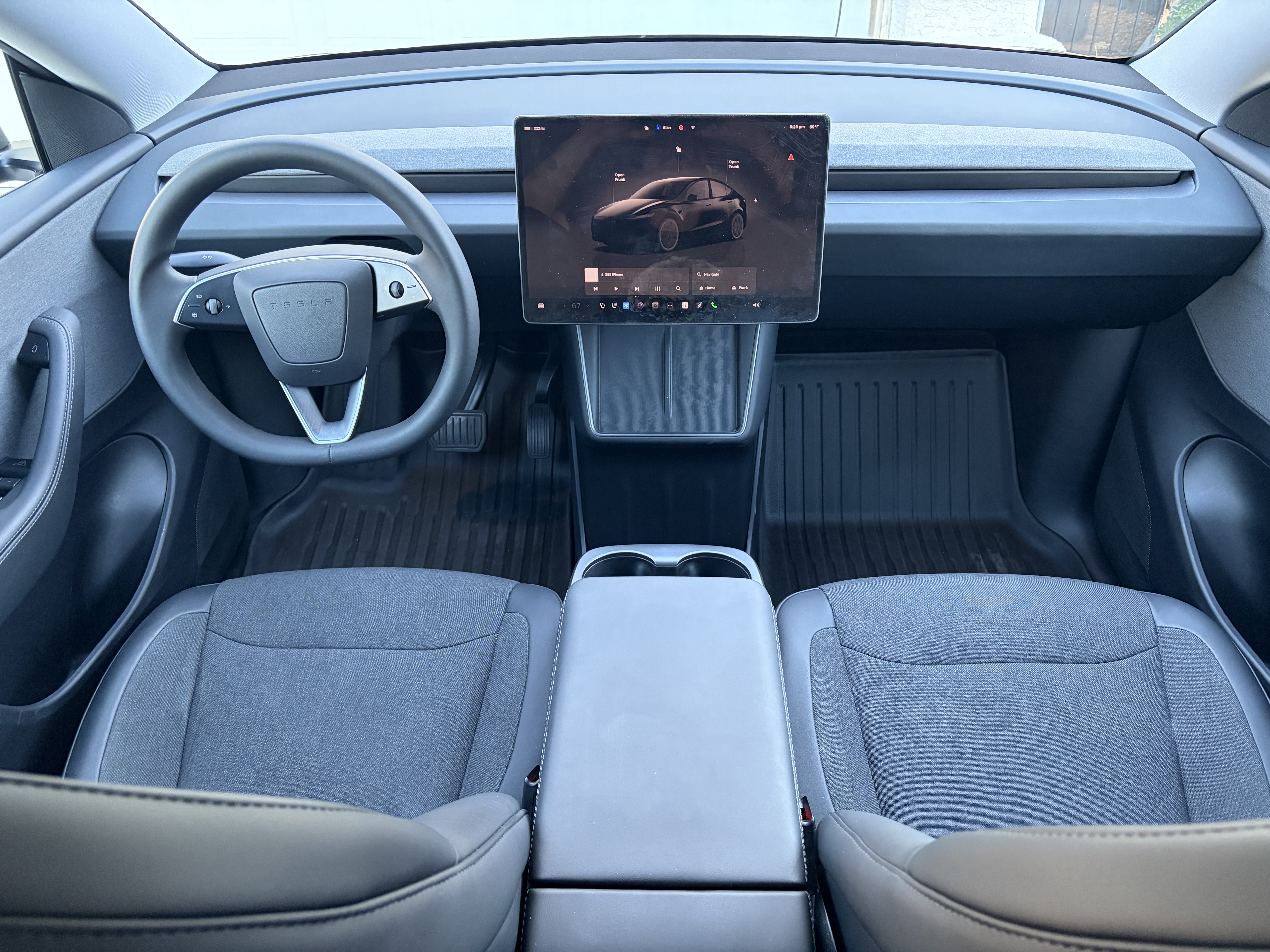 Used 2026 Tesla Model Y 2WD image 8