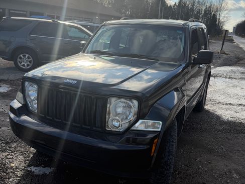 Used 2009 Jeep Liberty Sport w/ Popular Equipment Group image 1
