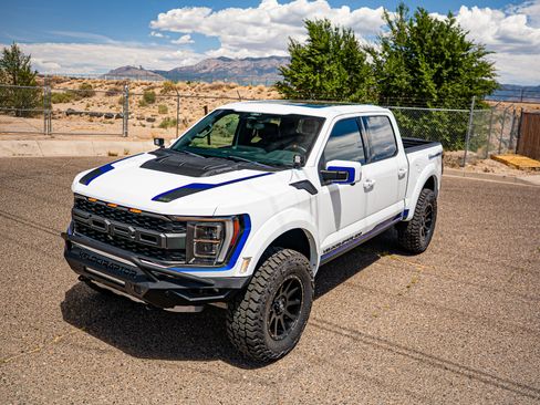 Used 2022 Ford F150 Raptor w/ Equipment Group 801A High AWD/4WD image 2