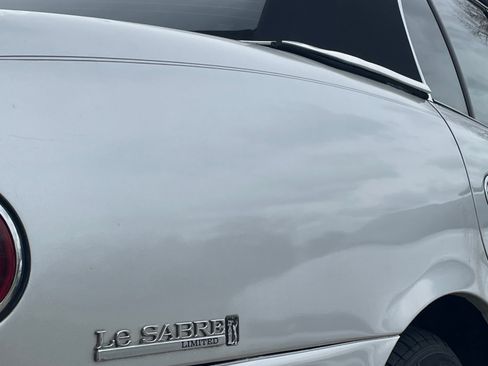 Used 2000 Buick Le Sabre Limited w/ Prestige Opt Pkg image 2