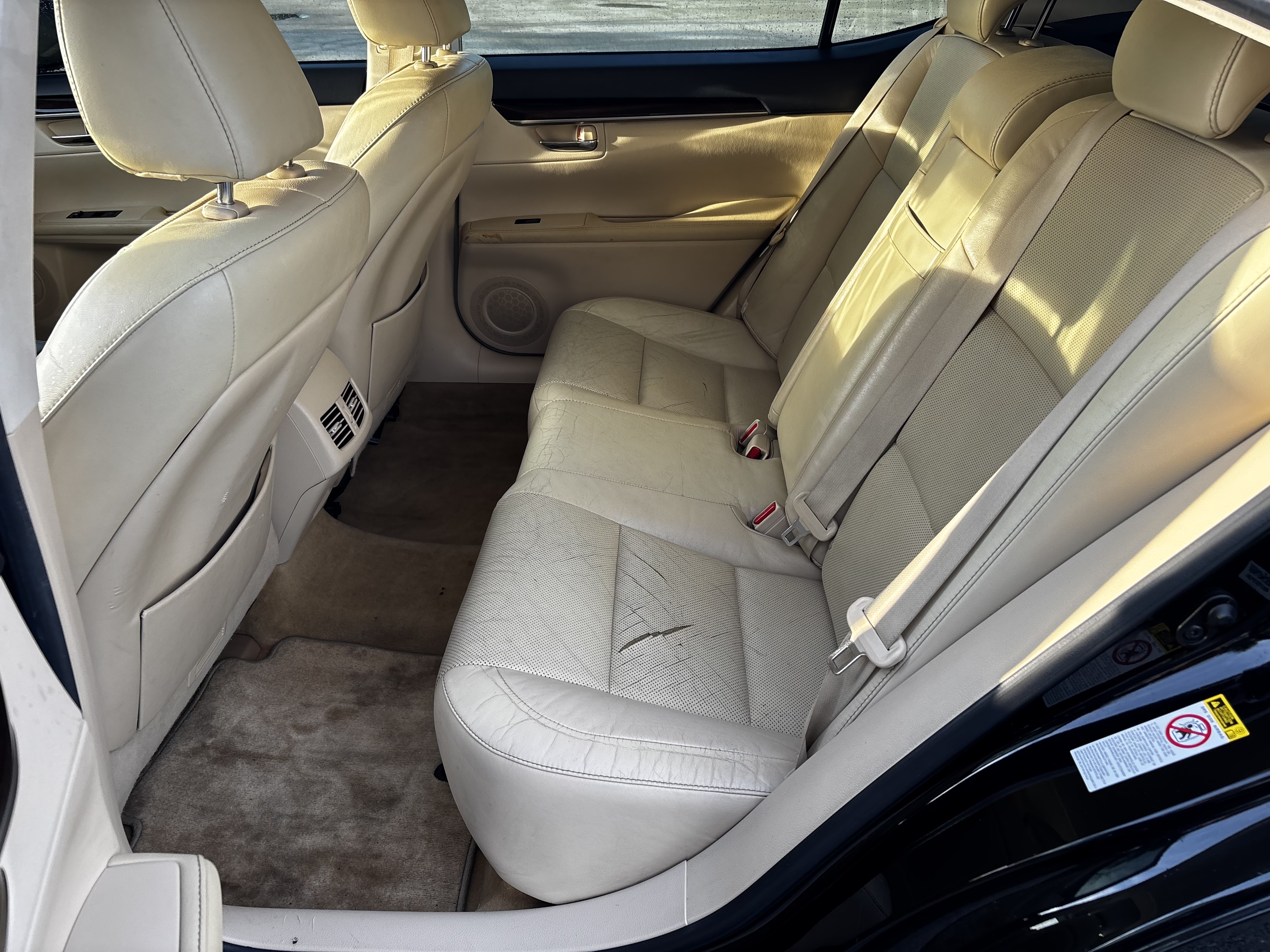 Used 2013 Lexus ES 350 w/ Luxury Pkg FWD image 18