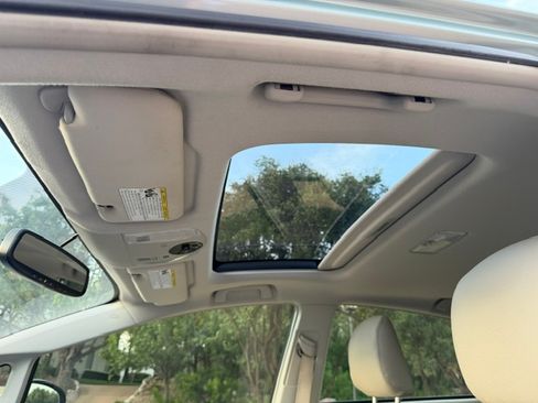 Used 2012 Toyota Prius Three w/ Solar Roof Pkg FWD image 12