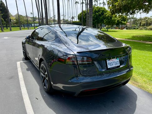 Used 2023 Tesla Model S Standard Range AWD/4WD image 5