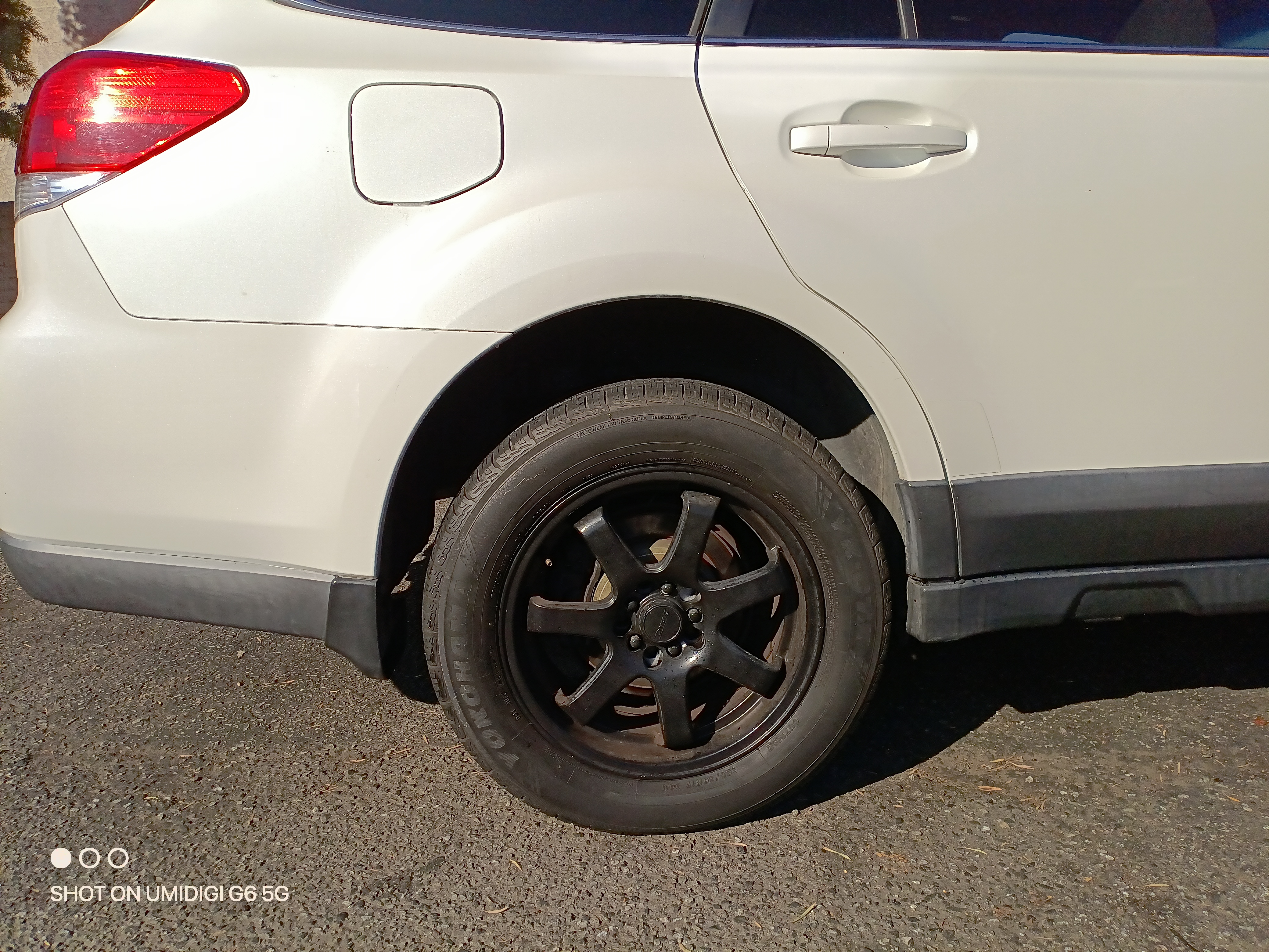 Used 2013 Subaru Outback 2.5i Premium w/ Popular Pkg 1B AWD/4WD image 14