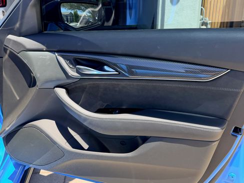 Used 2022 Cadillac CT5 V Blackwing w/ Carbon Fiber Package 2 RWD image 17