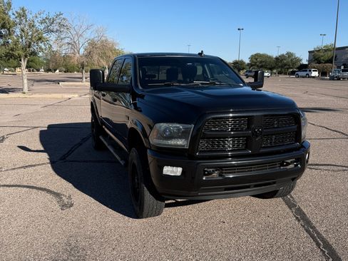 Used 2015 RAM 2500 Laramie w/ Black Appearance Group image 13