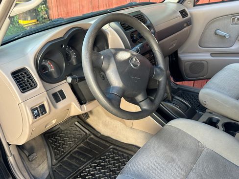 Used 2002 Nissan Frontier XE RWD image 13