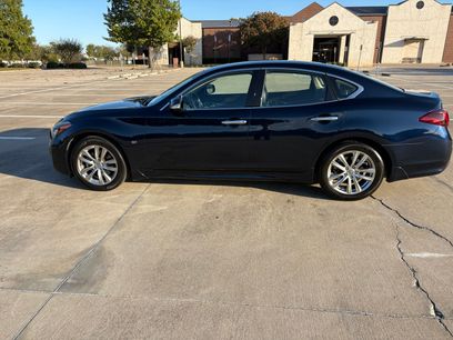Used 2019 INFINITI Q70 Luxe w/ Proactive Package
