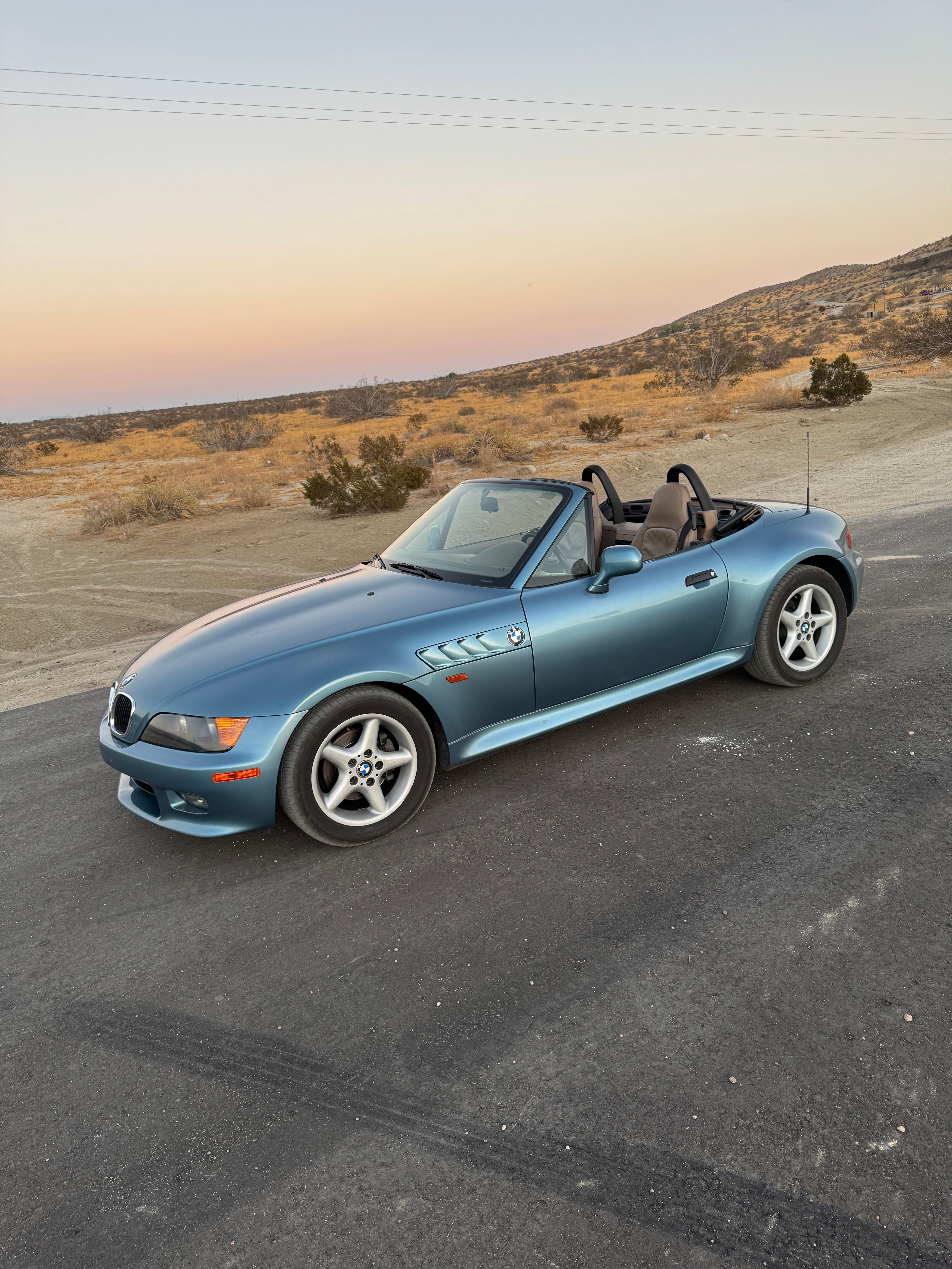 Used 1998 BMW Z3 2.8 RWD image 12