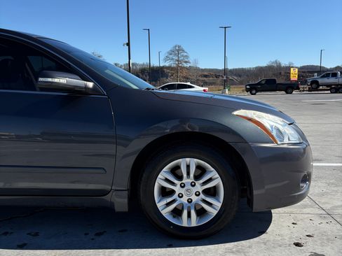 Used 2011 Nissan Altima 2.5 SL w/ 2.5SL Pkg image 10