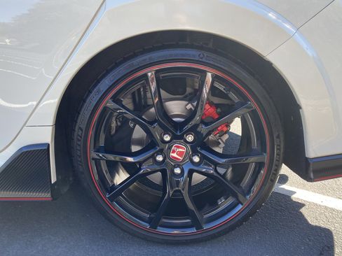 Used 2021 Honda Civic Type R image 16