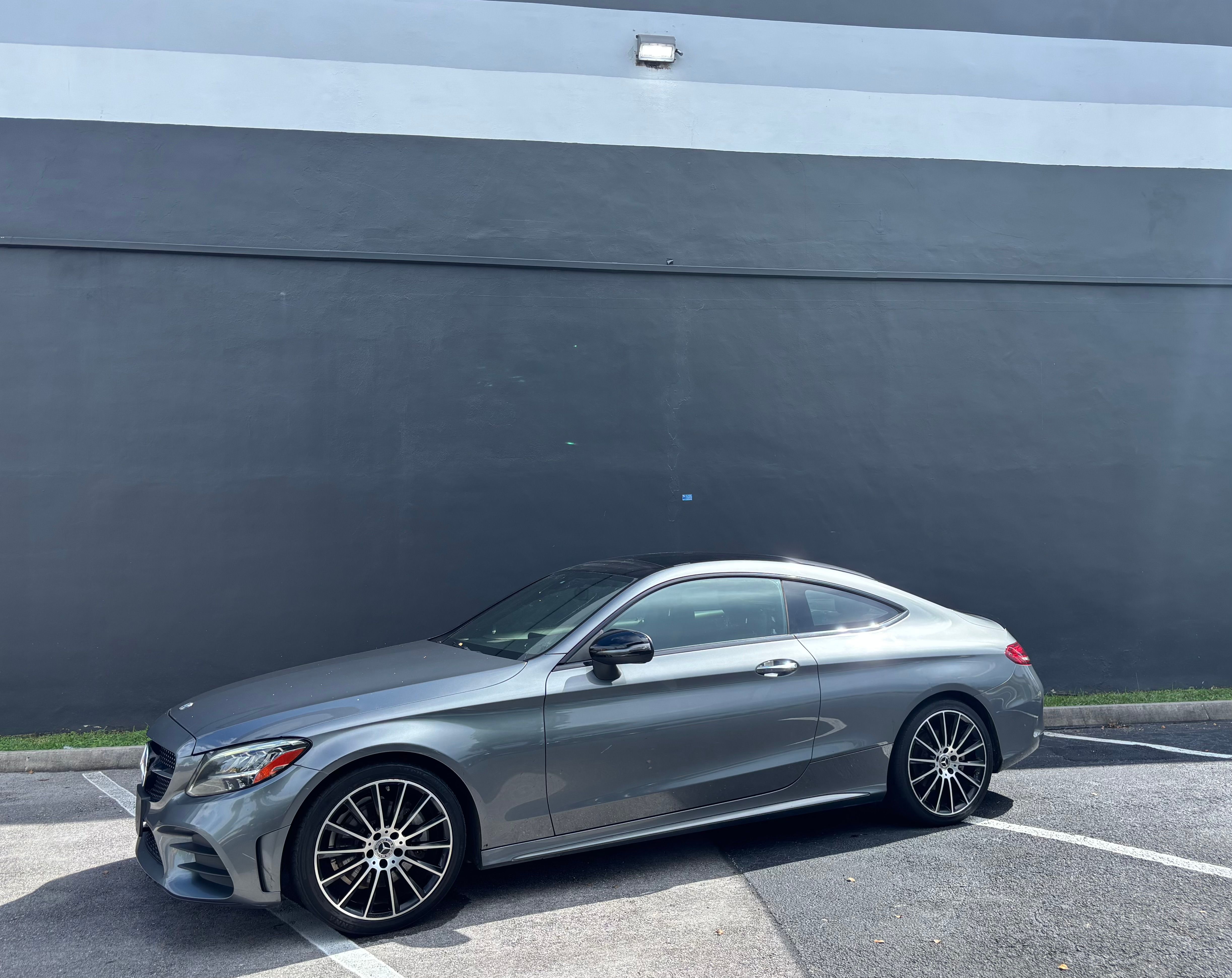Used 2021 Mercedes-Benz C 300 Coupe image 1