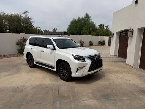 Used 2022 Lexus GX 460 Premium w/ Premium Package AWD/4WD image 14