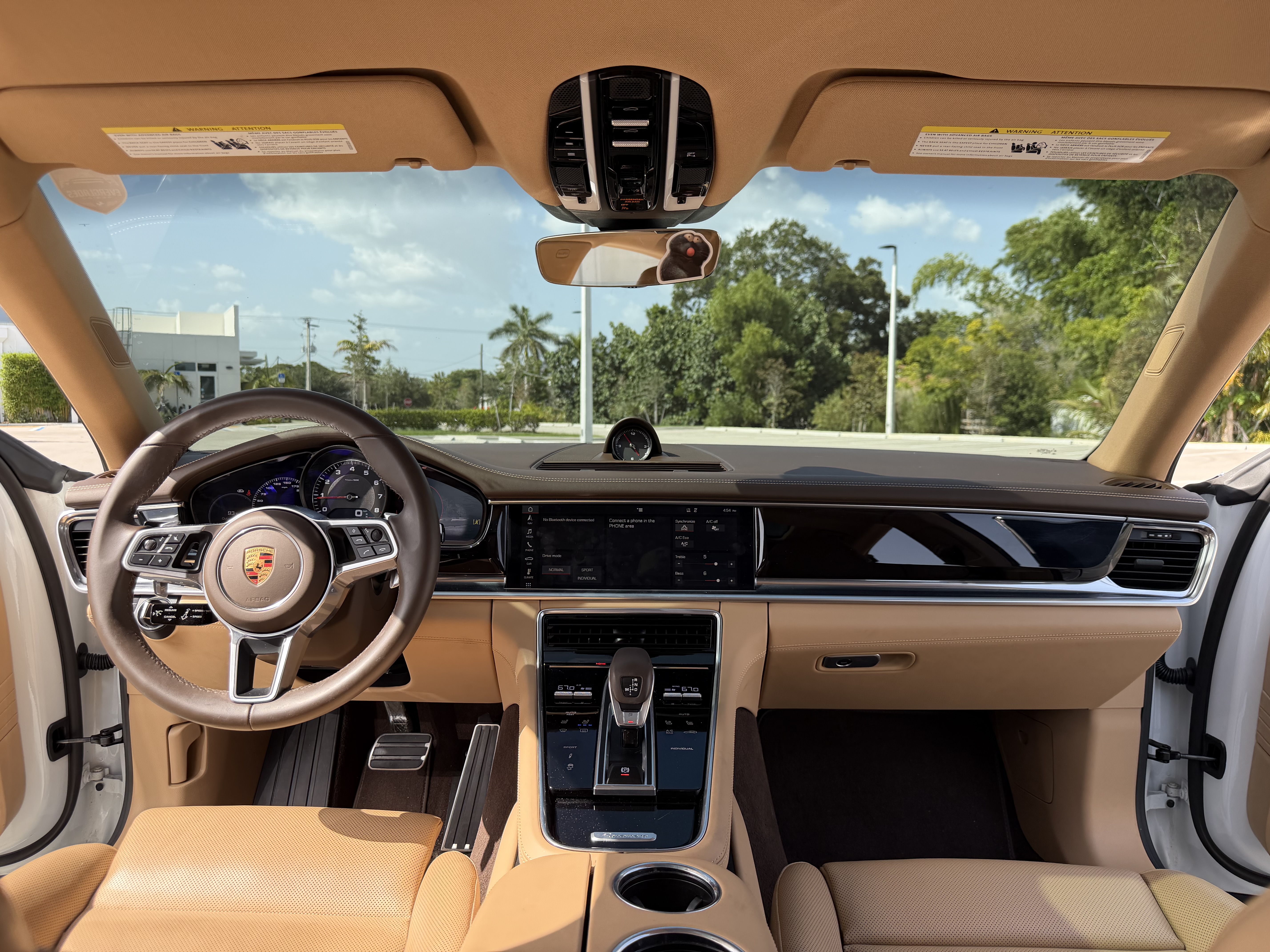 Used 2018 Porsche Panamera 4S AWD/4WD image 27