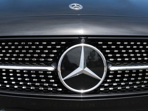 Used 2022 Mercedes-Benz E 450 E 450 Cabriolet 2D image 9