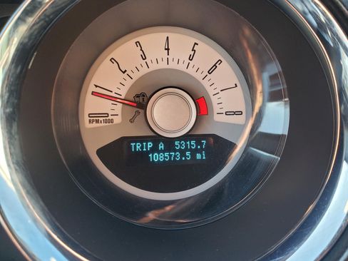 Used 2011 Ford Mustang GT Premium w/ Electronics Pkg image 30