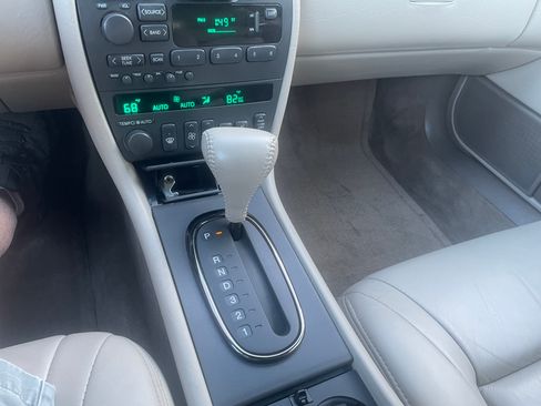 Used 1997 Cadillac Eldorado w/ Leather/Lumbar Pkg image 9