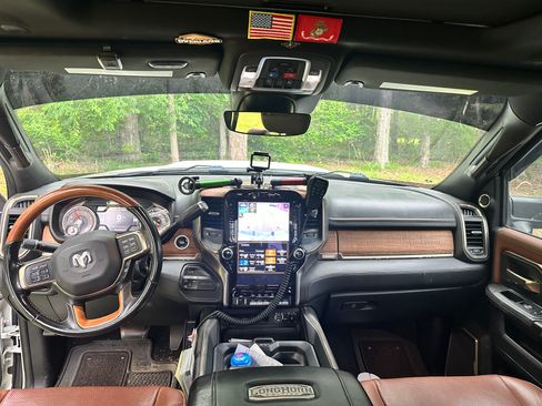 Used 2020 RAM 2500 Limited image 10