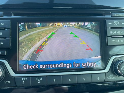 Used 2018 Nissan Sentra SV image 23