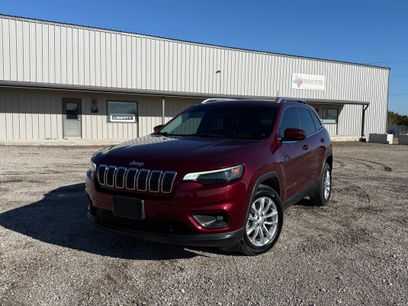 Used 2019 Jeep Cherokee Latitude w/ Popular Appearance Group