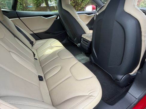 Used 2016 Tesla Model S 75D AWD/4WD image 13