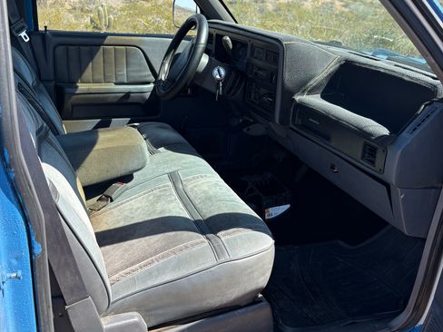 Used 1992 Dodge Dakota 2WD Regular Cab image 14