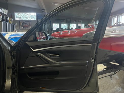 Used 2014 BMW 535i Sedan image 12