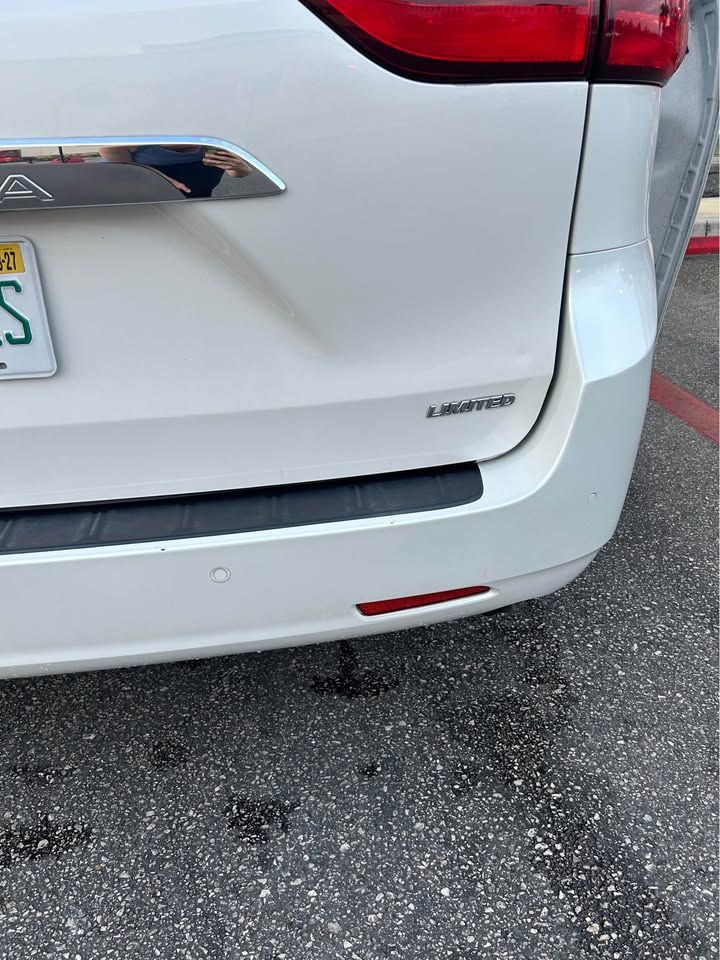 Used 2019 Toyota Sienna Limited Premium FWD image 6