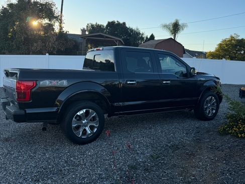 Used 2020 Ford F150 Platinum image 15