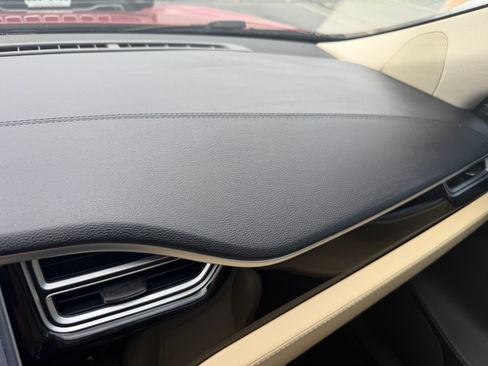 Used 2015 Tesla Model S 70D AWD/4WD image 17