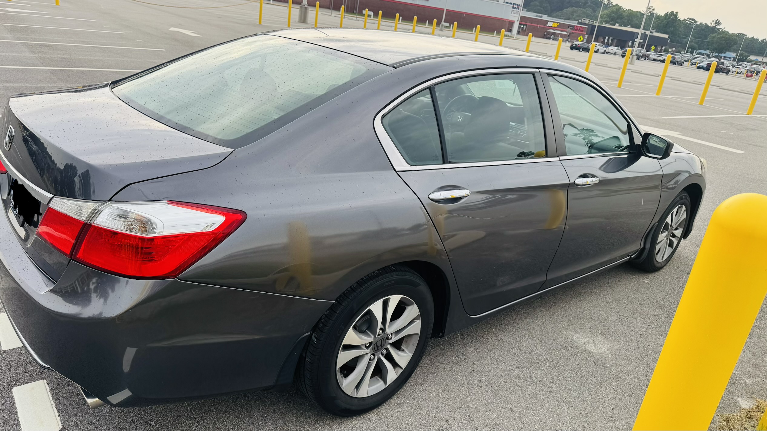 Used 2014 Honda Accord LX image 2