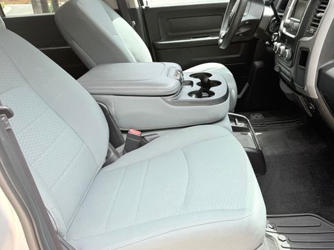 Used 2017 RAM 2500 Tradesman w/ Chrome Appearance Group AWD/4WD image 15