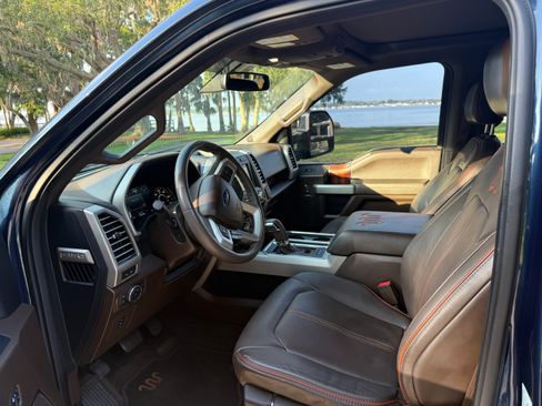 Used 2017 Ford F150 King Ranch w/ Equipment Group 601A Luxury AWD/4WD image 11
