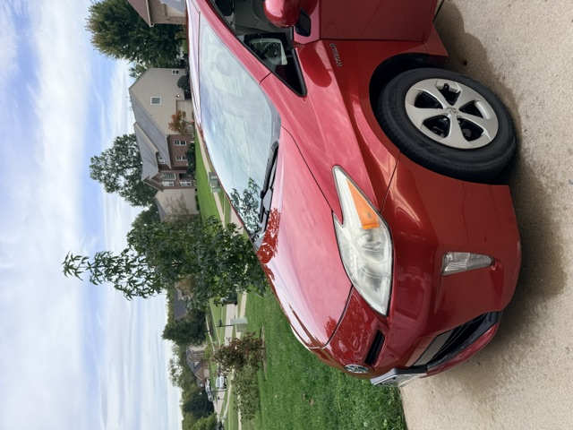 Used 2012 Toyota Prius Four FWD image 1