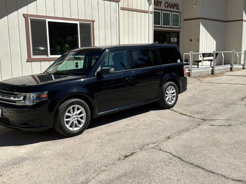 Used 2016 Ford Flex SE FWD image 1