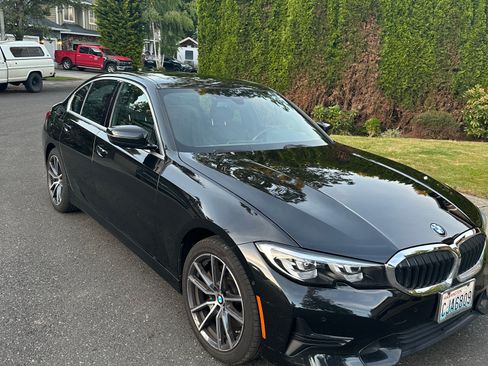 Used 2020 BMW 330i Sedan RWD image 4
