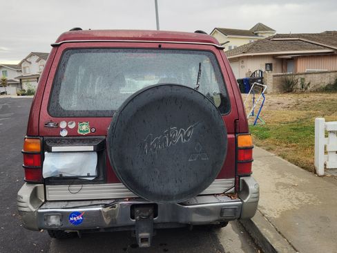 Used 1996 Mitsubishi Montero SR image 8