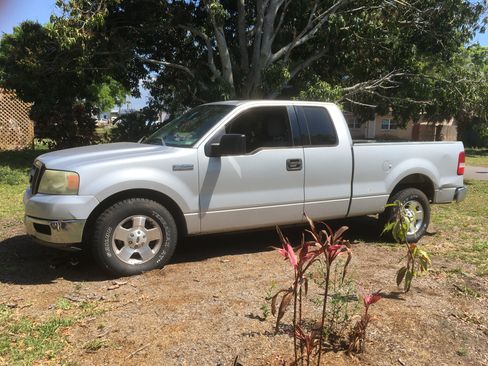 Used 2004 Ford F150 XL image 1