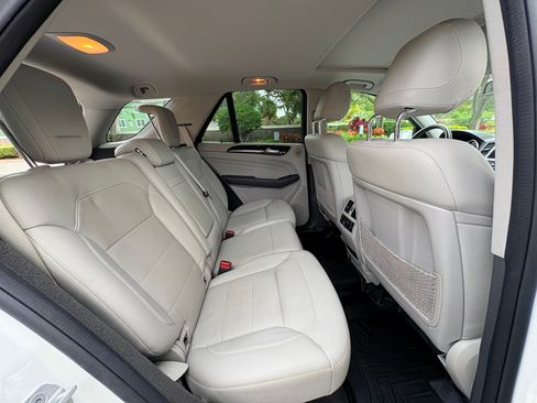 Used 2014 Mercedes-Benz ML 350 2WD image 15