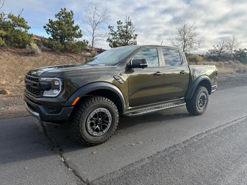 Used 2024 Ford Ranger Raptor image 4