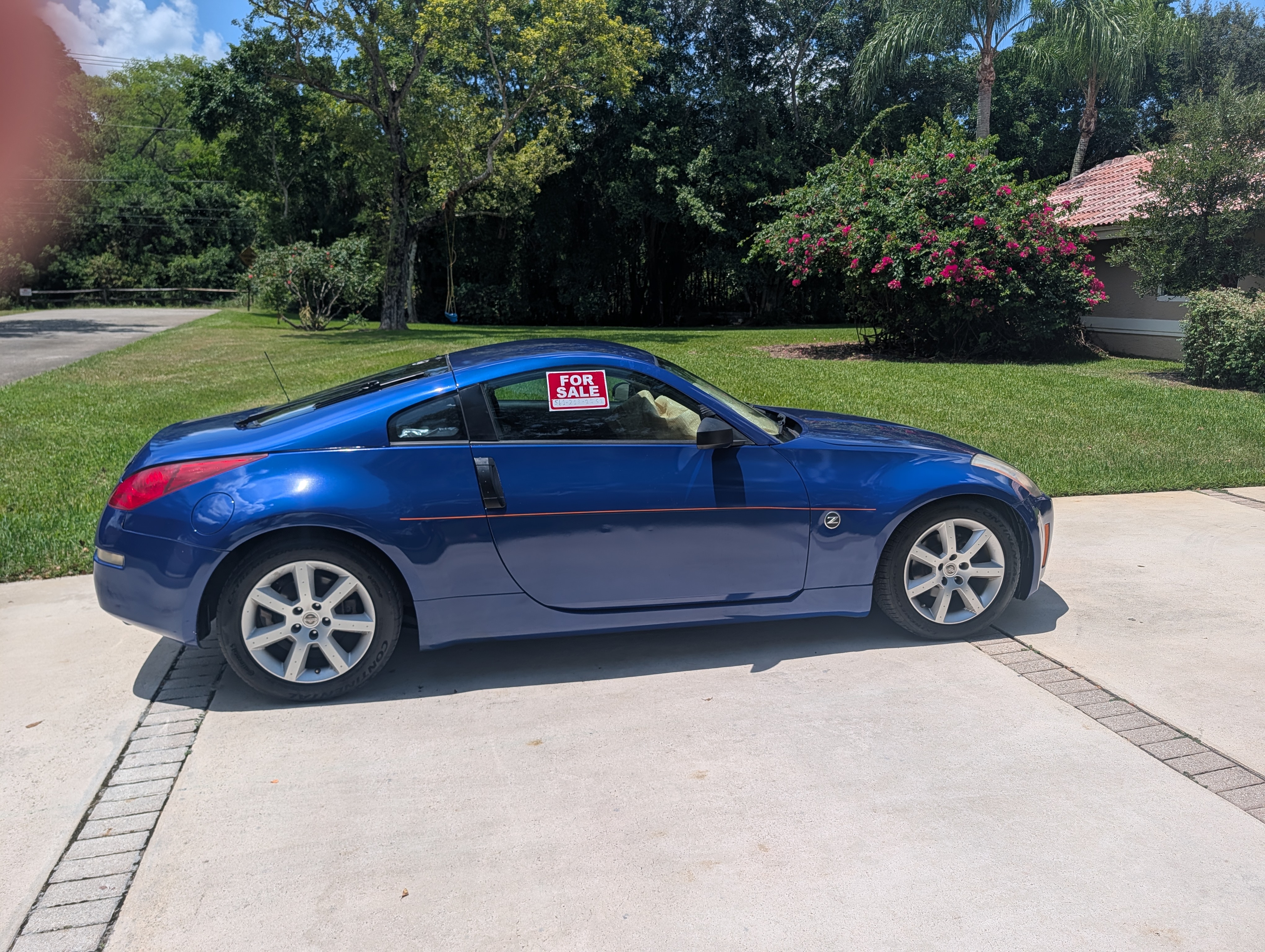 Used 2005 Nissan 350Z Coupe RWD image 13
