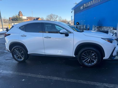 Used 2025 Lexus NX 350 AWD w/ Accessory Package (2T) image 15