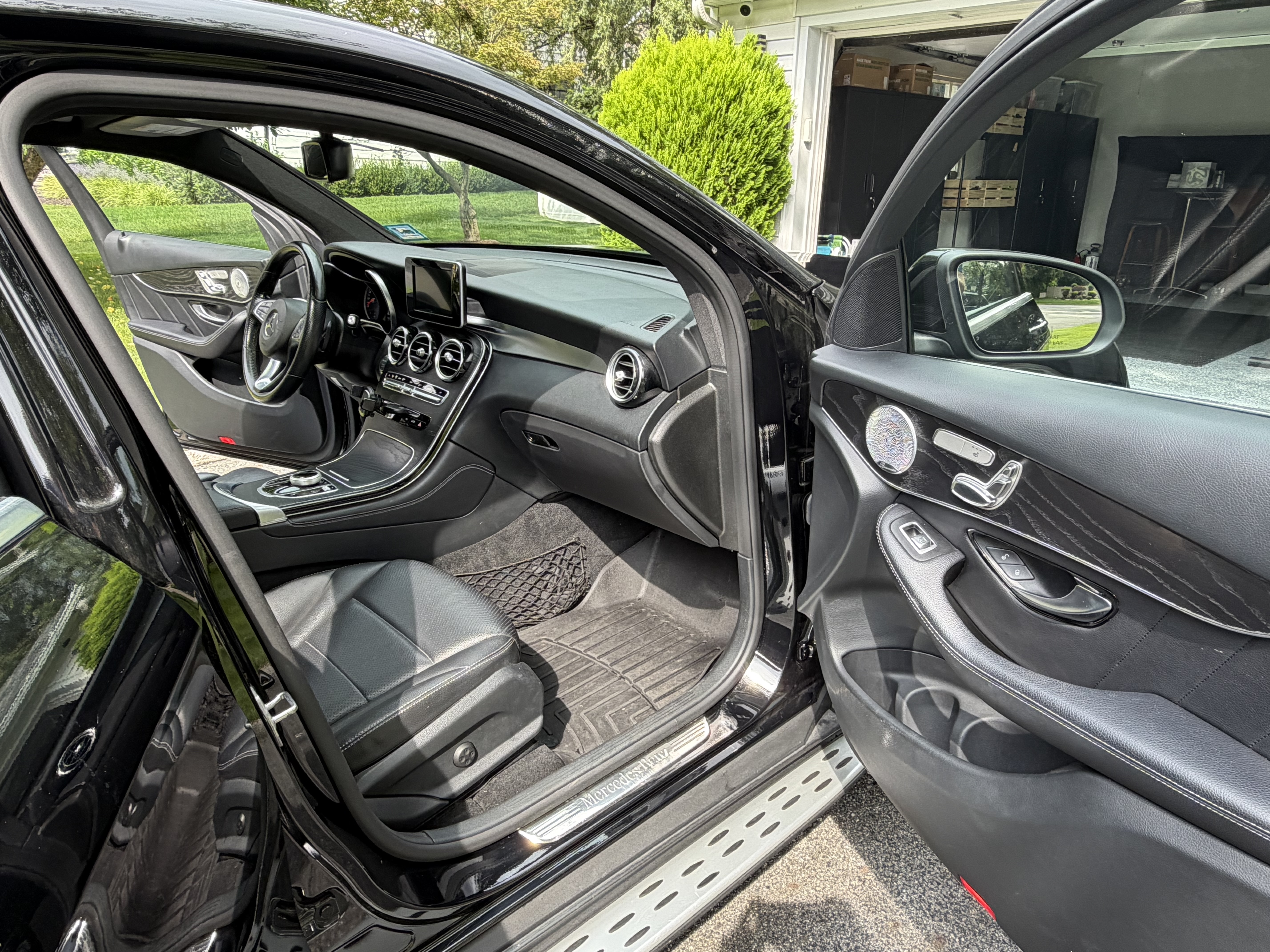 Used 2018 Mercedes-Benz GLC 300 4MATIC Coupe image 17