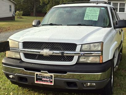 Used 2005 Chevrolet Avalanche Z71 w/ Preferred Equipment Group